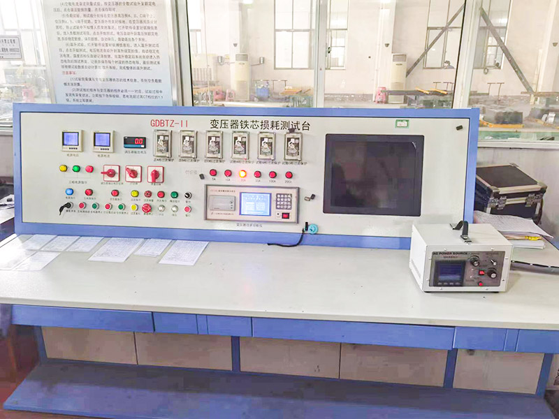 منضدة اختبار الأداء الشامل للحديد الأساسي